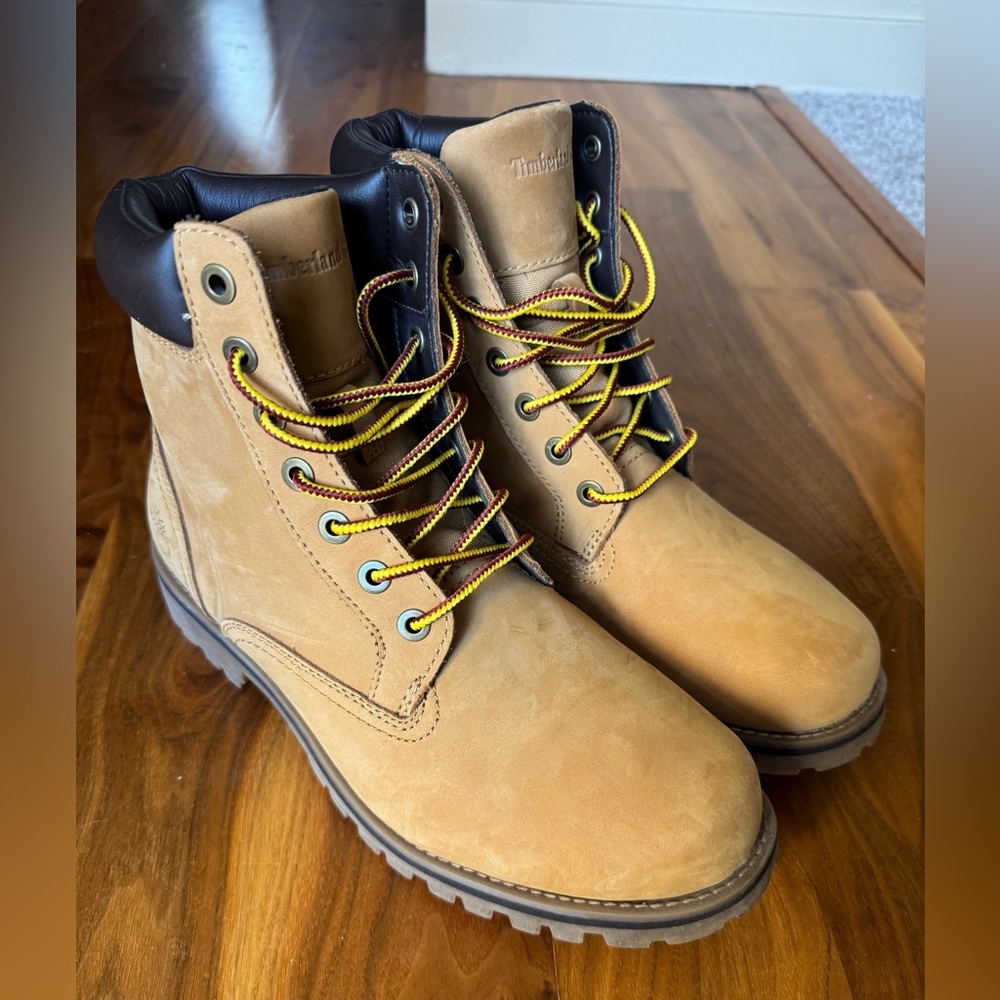 NEW Timberland Wheat Nubuck Boots with Yellow Accent Laces